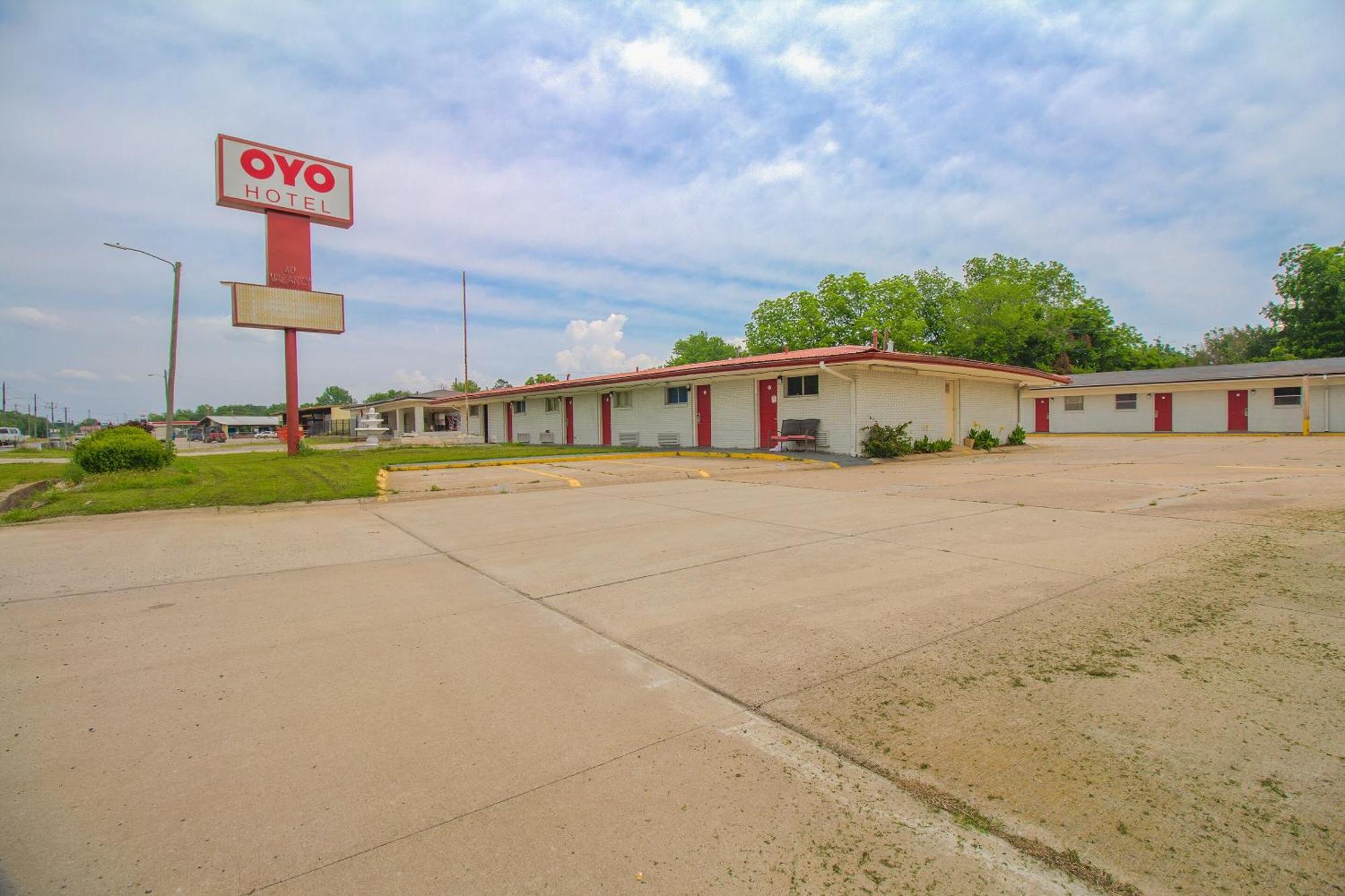 Oyo Hotel Mcalester Ok S Main St Zewnętrze zdjęcie